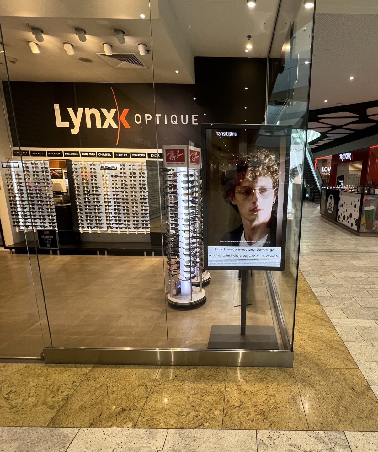 Monitor witrynowy o podwyższonej jasności