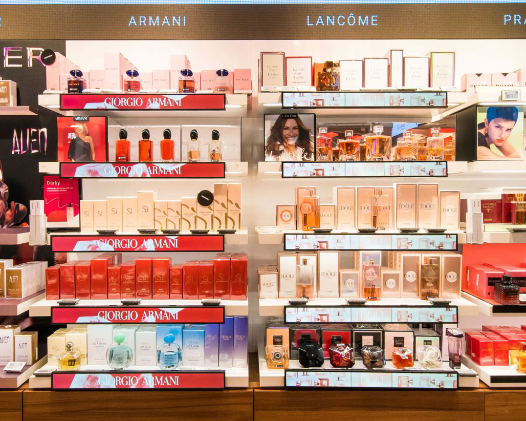 listwa LCD na regał sklepu